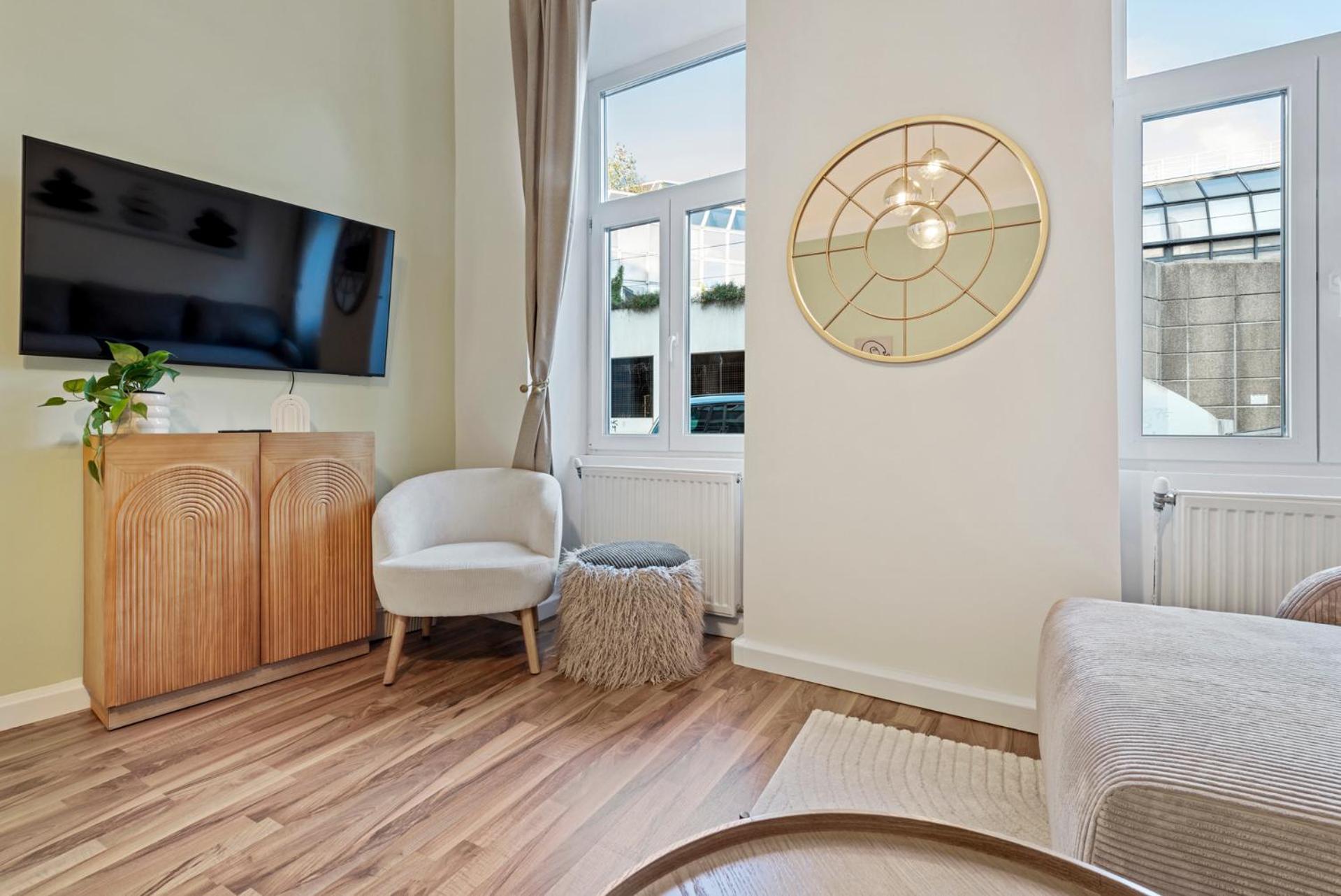 Cozy City Apartment - 15 Min To City-Centre - Contactless 24H Check-In 비엔나 외부 사진